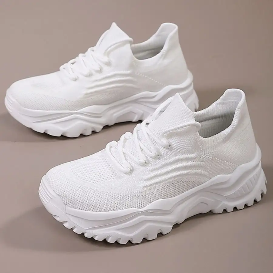 Round Toe Platform Athletic Shoes