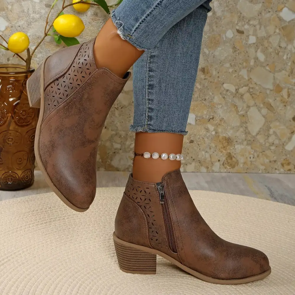 Structured Pointed Toe Block Heel Boots