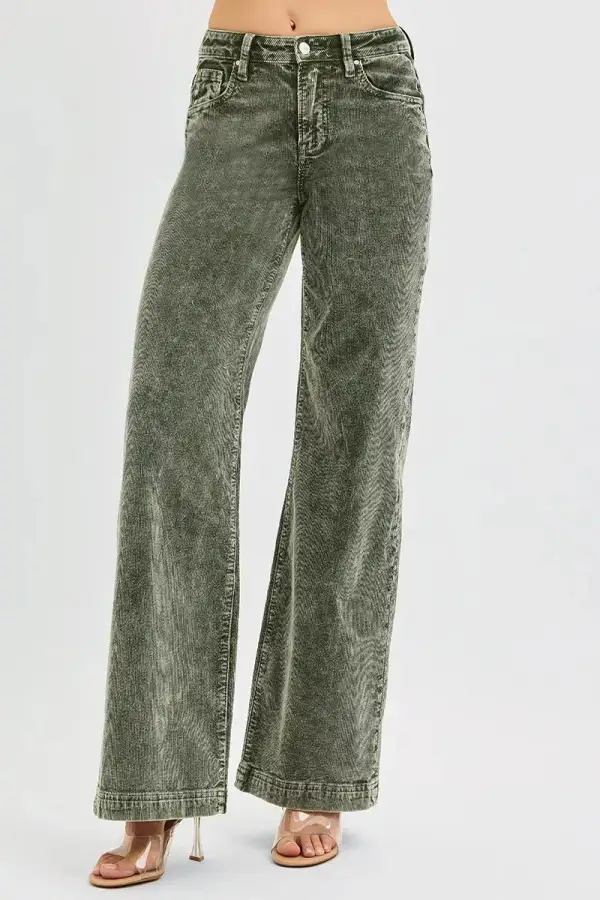 Studio Denim High Rise Wide Leg Pocketed Jeans
