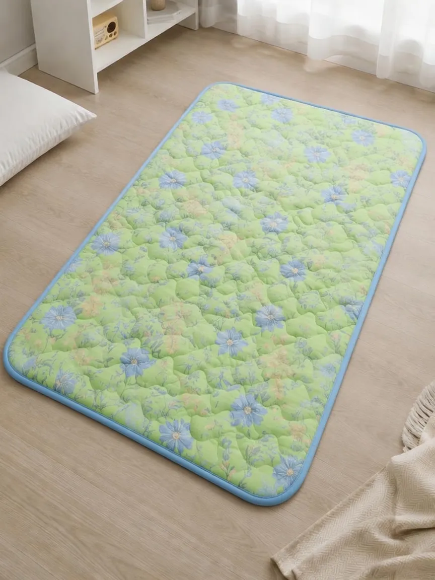 Floral Blue Daisy Print Cooling Mat