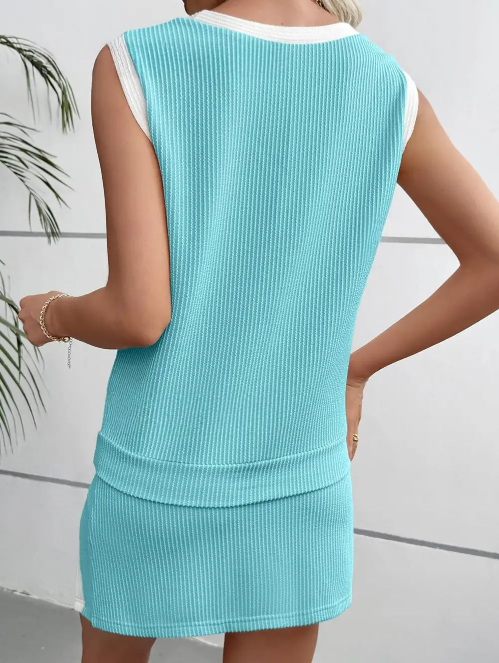 Block Slit Sport Tank Top Set