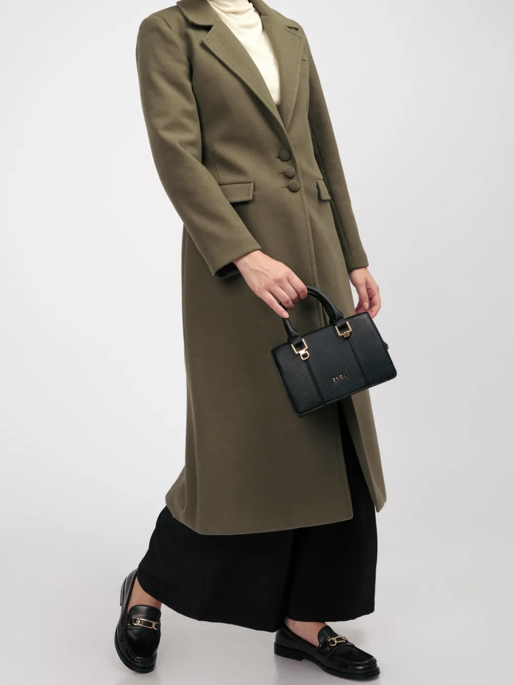 Long Buttoned Warm Coat