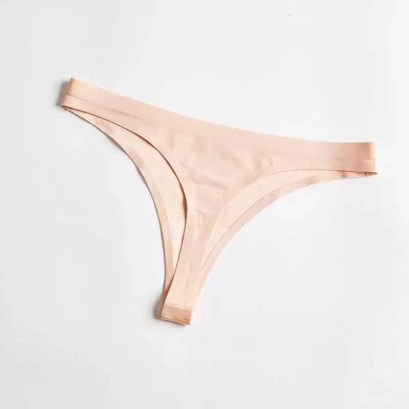 Modern Classic Seamless Thong