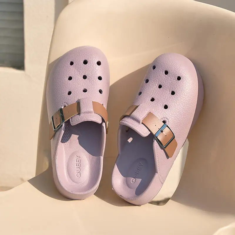 Simple Flat Sandals