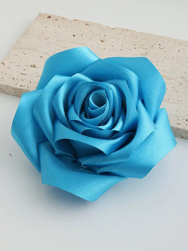 Elegant Floral Statement Brooch