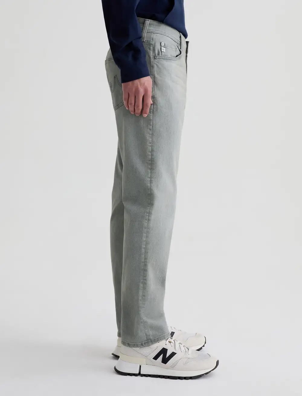 Men's Slim Straight Mid Rise Streamlined Jeans