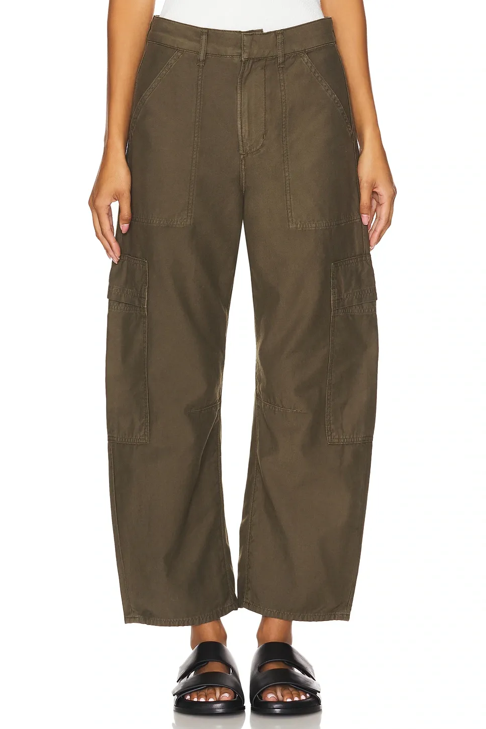 Low Slung Cargo