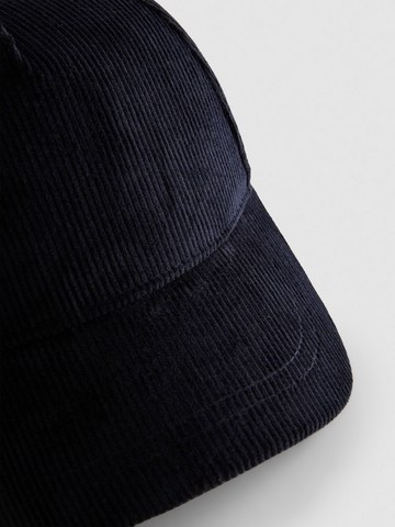 Corduroy Baseball Cap detail 2