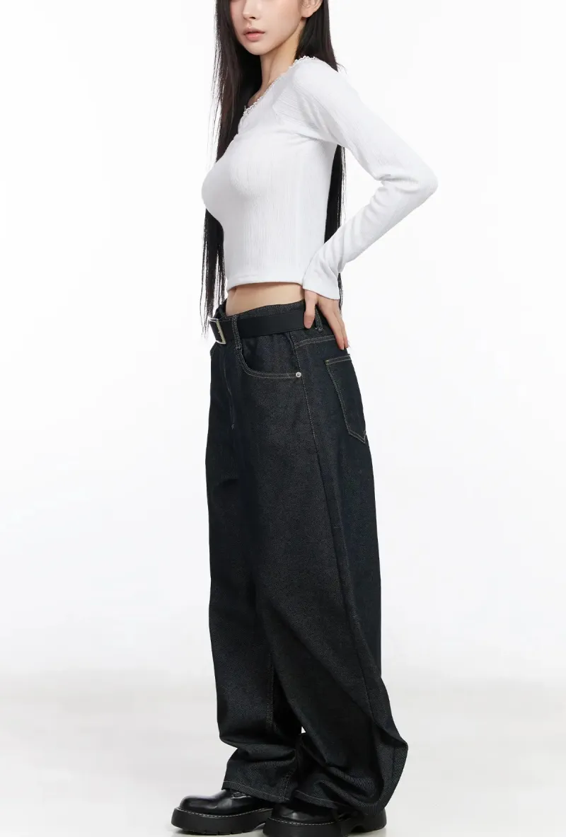 Pocketed Non-Fade Wide Leg Jeans