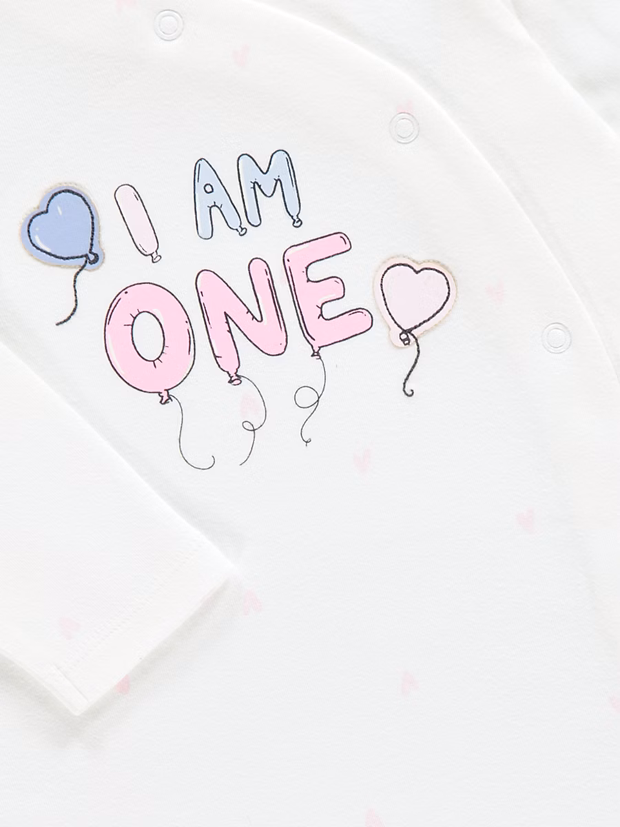 White Heart I Am One Long Sleeve Sleepsuit detail 1