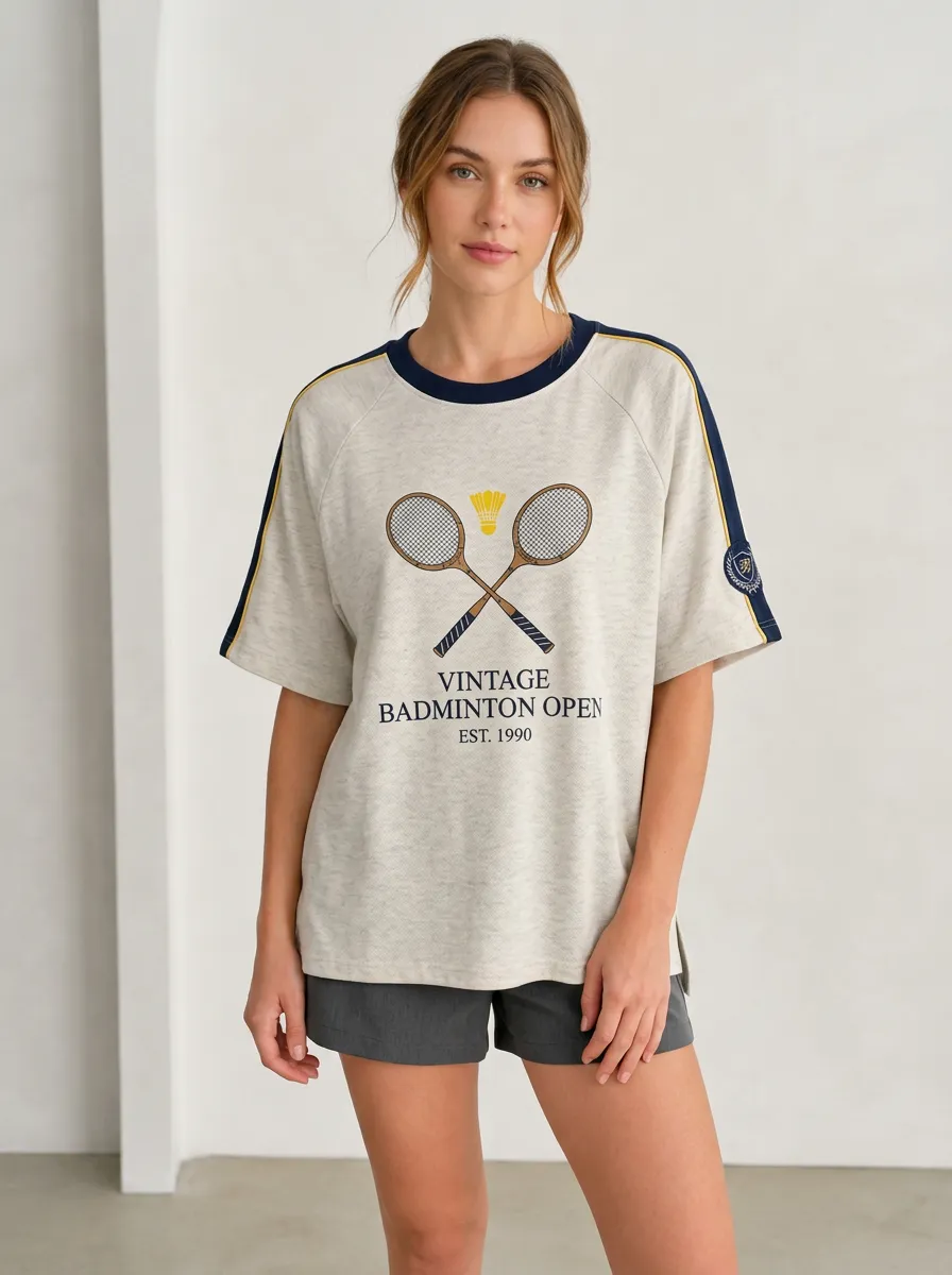 Women's Badminton Lover Vintage Racket Shuttlecock Printed T-shirt