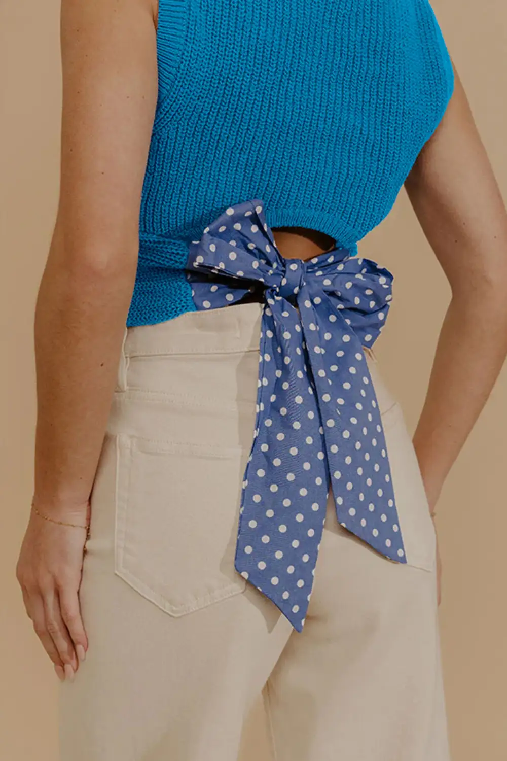 Knot-Back Cutout Cropped Slim Tank Top