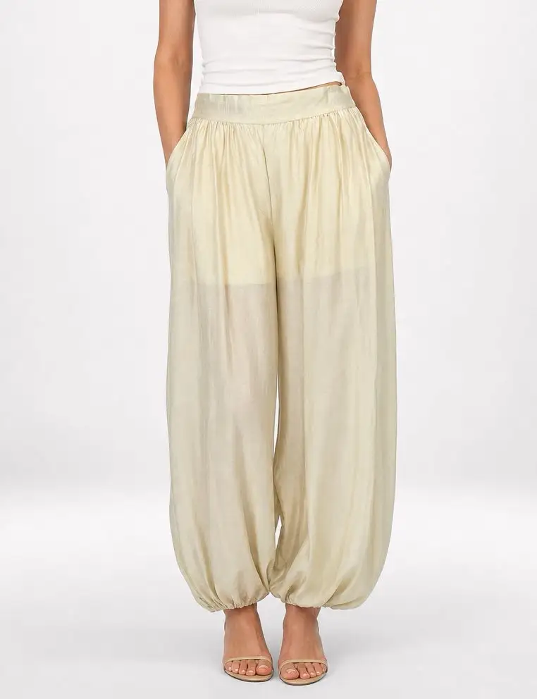 Relaxed Wide Leg Trousers