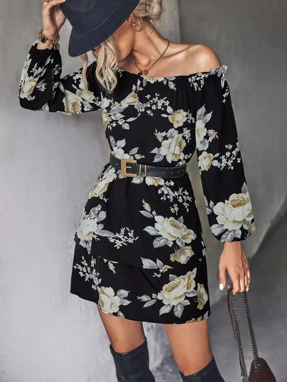 Relaxed Shape Floral Printed Long Sleeve Mini Dress