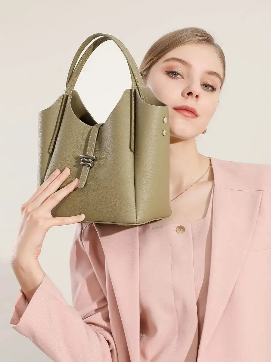 Premium Genuine Leather Bucket Bag Spacious Versatile