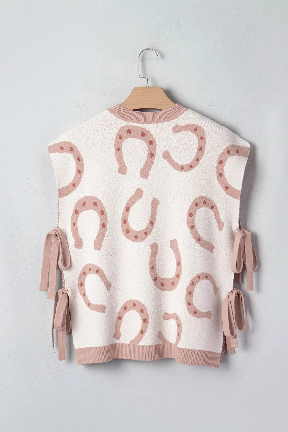 Beige Horse Shoe Print Tee