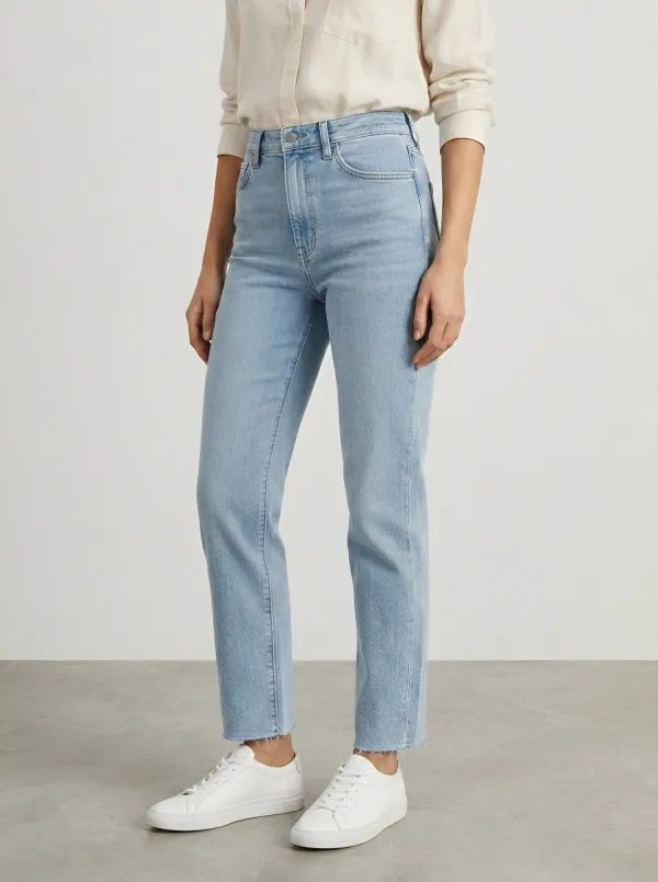 Modern High-Rise Vintage-Wash Women's Straight-Leg Jeans