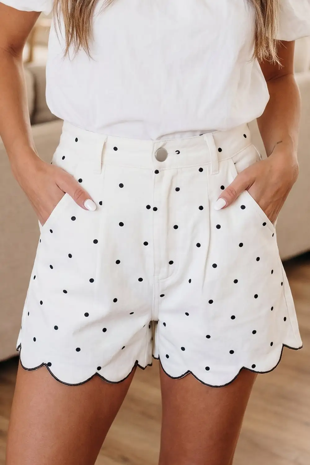 Zip-Detail Pocketed Polka-Dot Casual Shorts