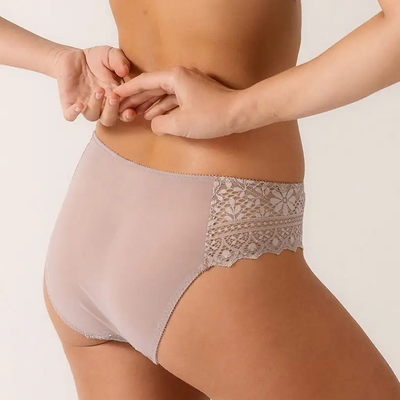 Women's Lace Embroidery Bikini Panty