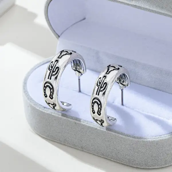 Cowgirl ngraved Hoop arrings