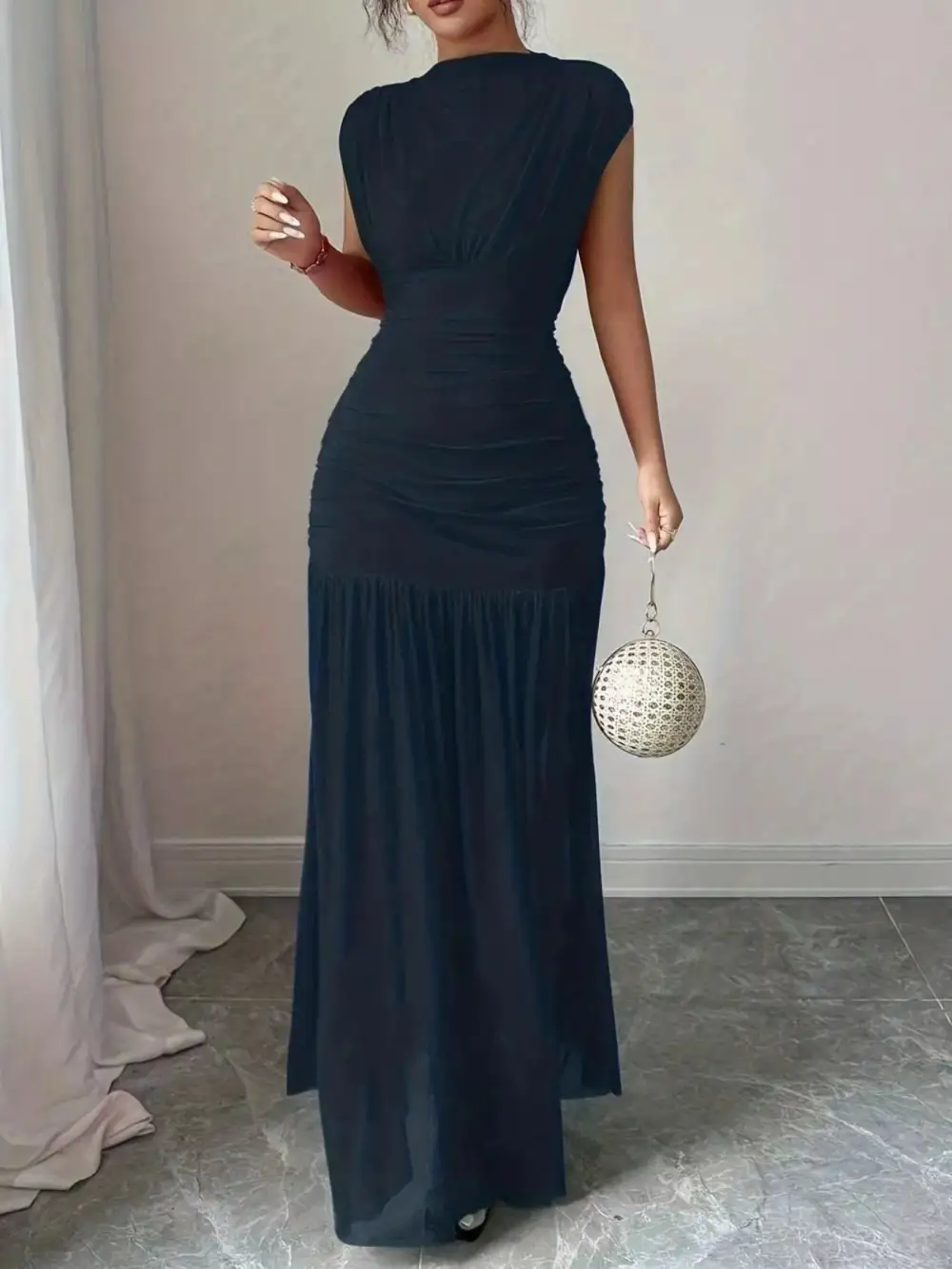 Lightweight Feel Ruched Maxi Dress