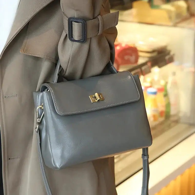 Classic Casual: Genuine Leather Luxury Handbag