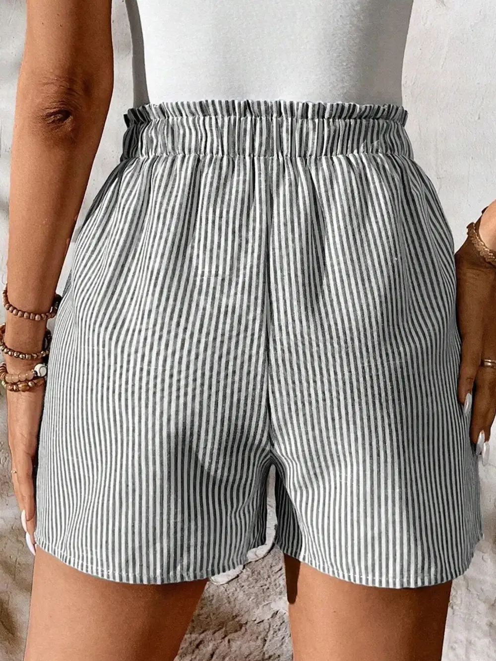 Refined Drawstring Elastic-Waist Pocketed Cotton Casual Shorts