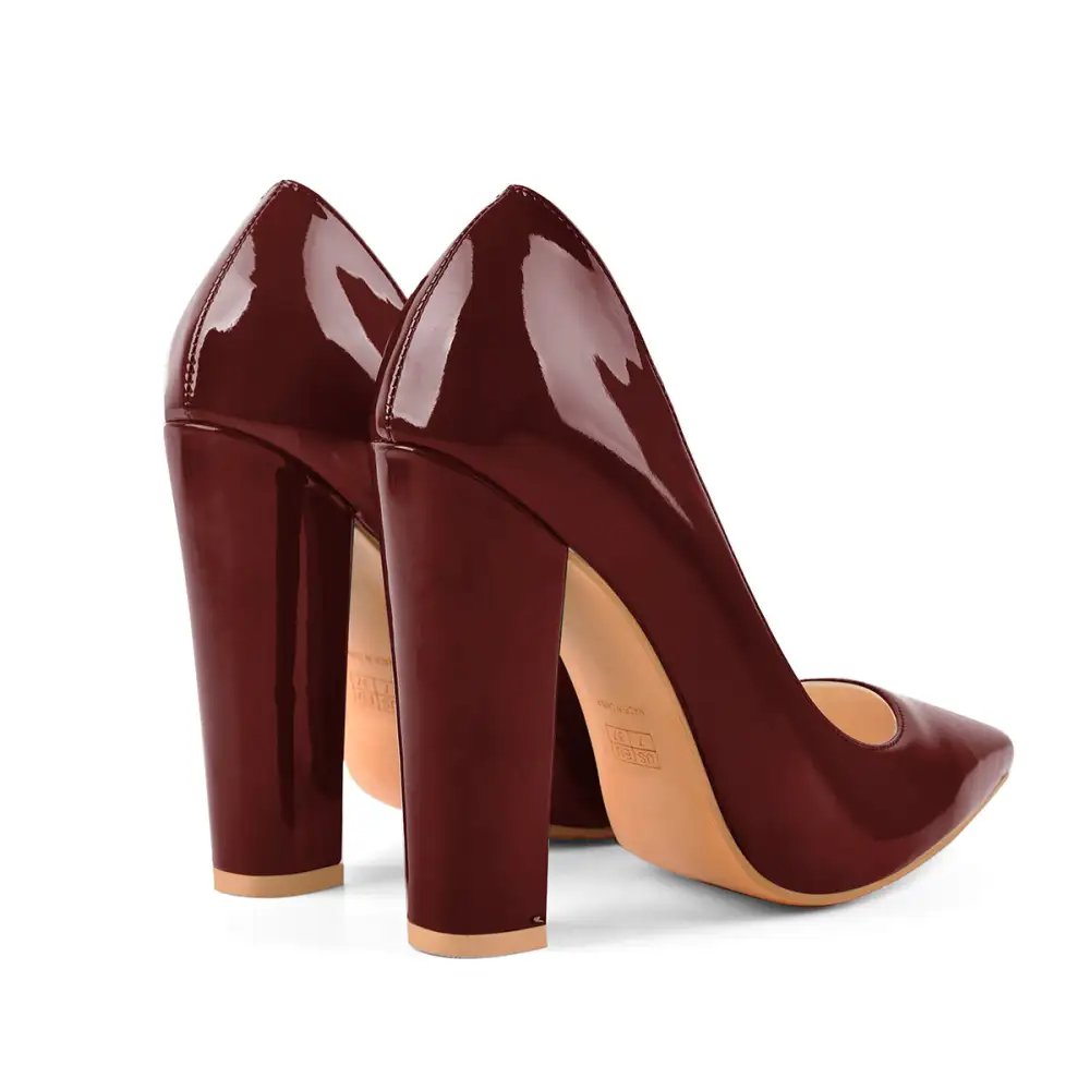Elegant Pointed Toe Chunky Heel Pumps
