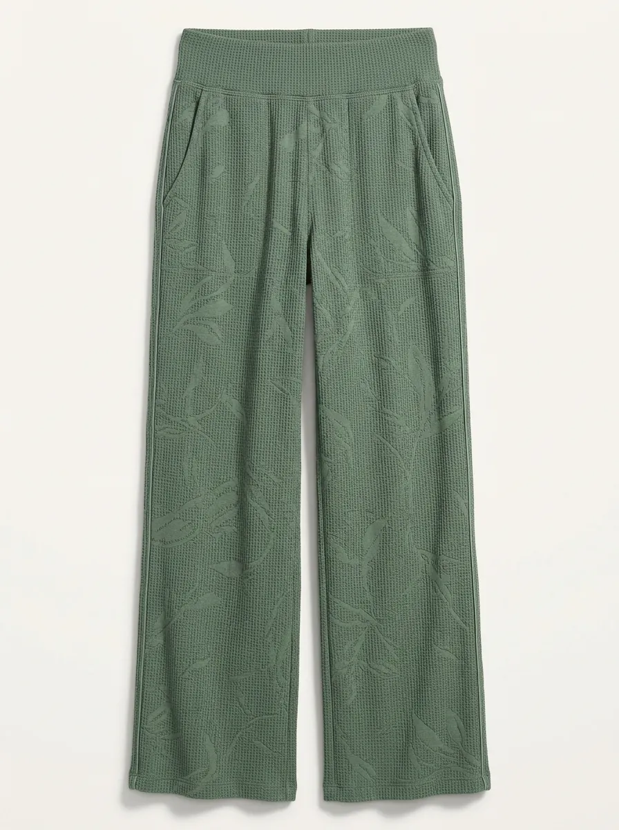 Women's Green Leaf Pattern Waffle Knit Printed Pants