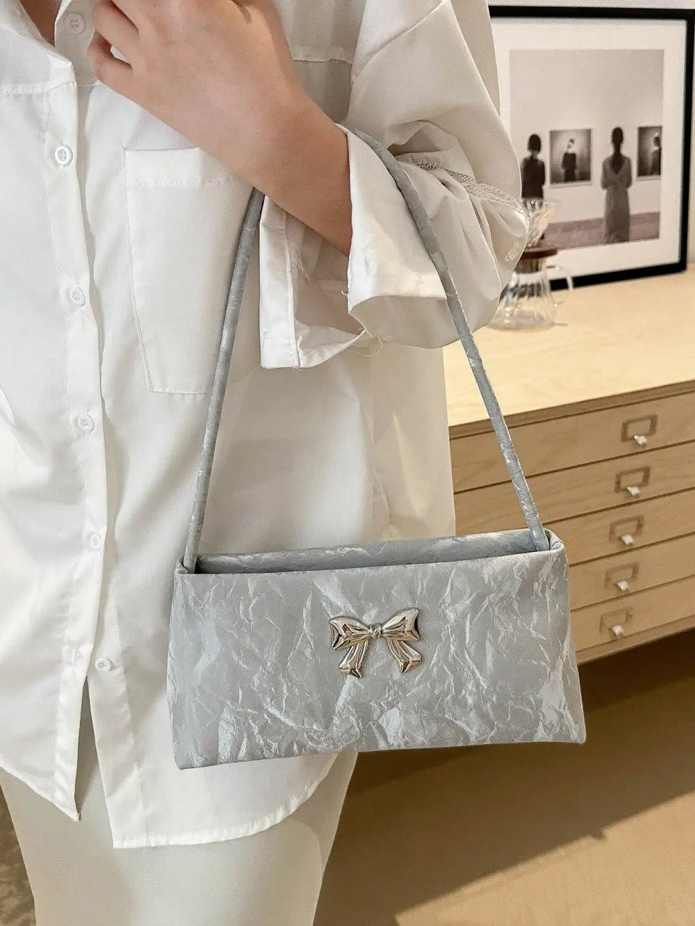 Bow Decoration Shoulder Bag