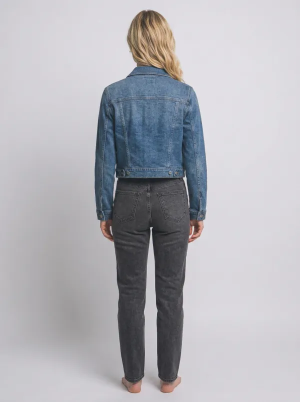 Women's Mid-Wash Blue Denim Button-Front Trucker Jacket