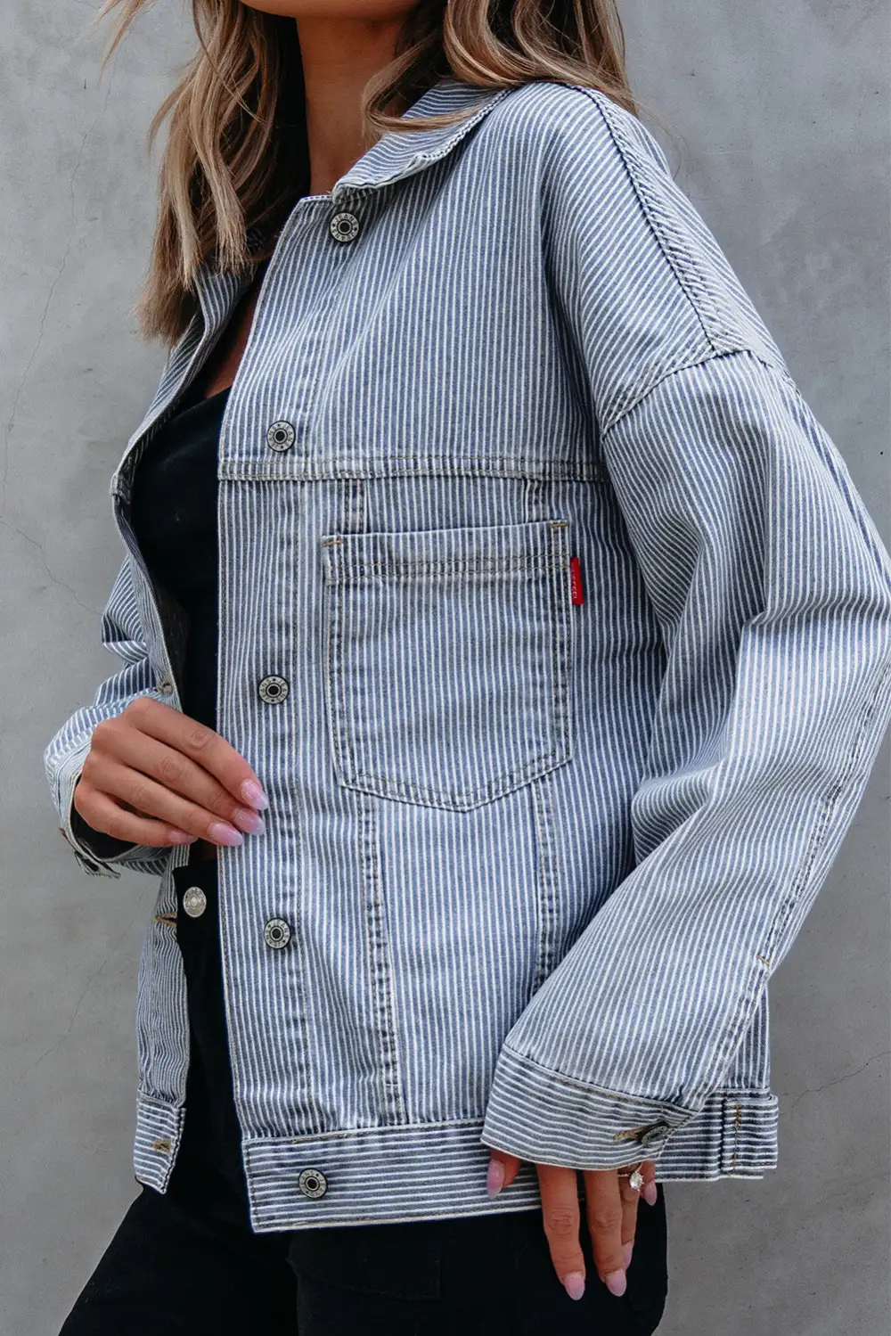 Women's Washed Oversize Pocketed Denim Jacket