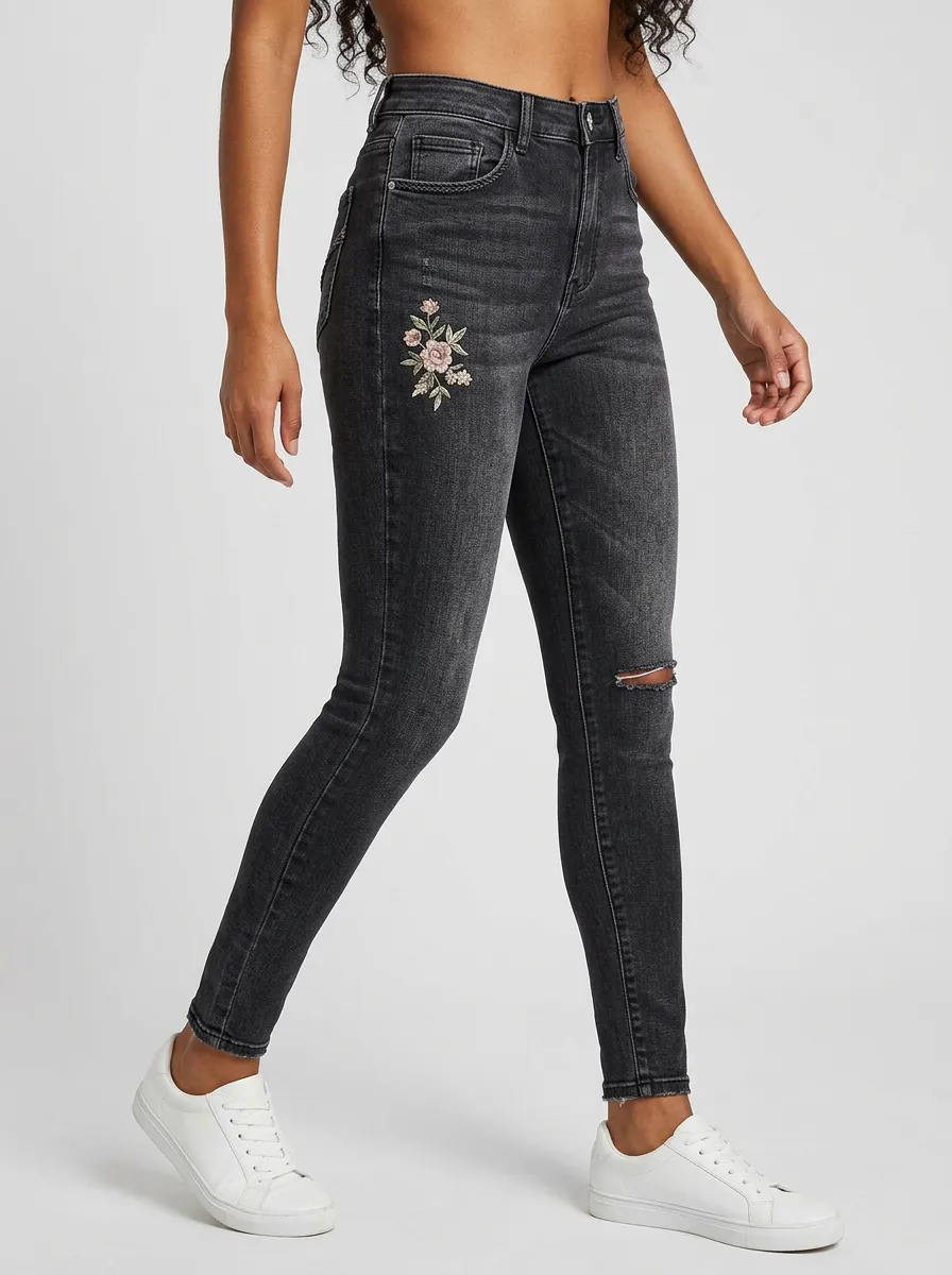 Women's Floral Embroidery Distressed Black Slim-Fit Jeans