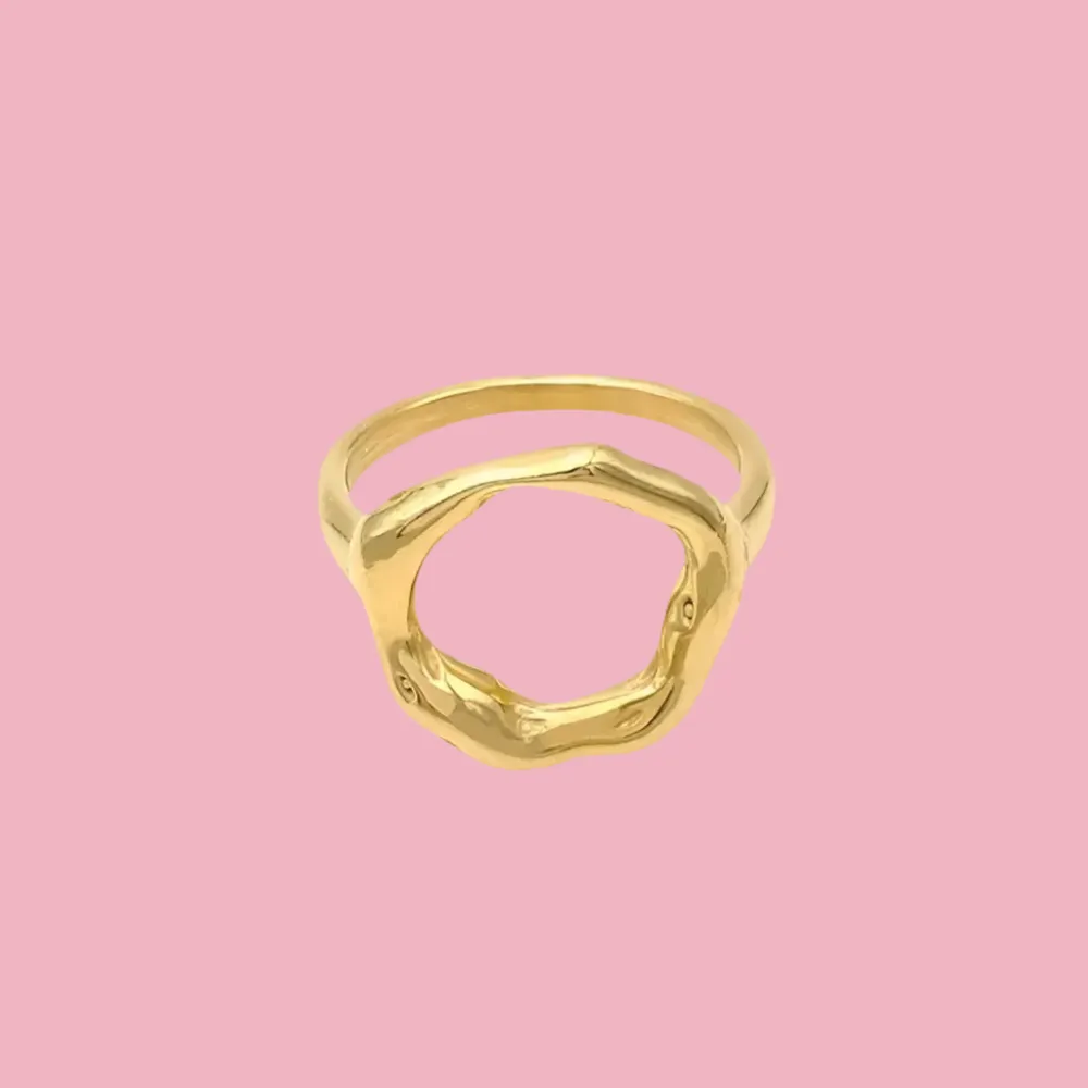 Abstract Open Circle Ring