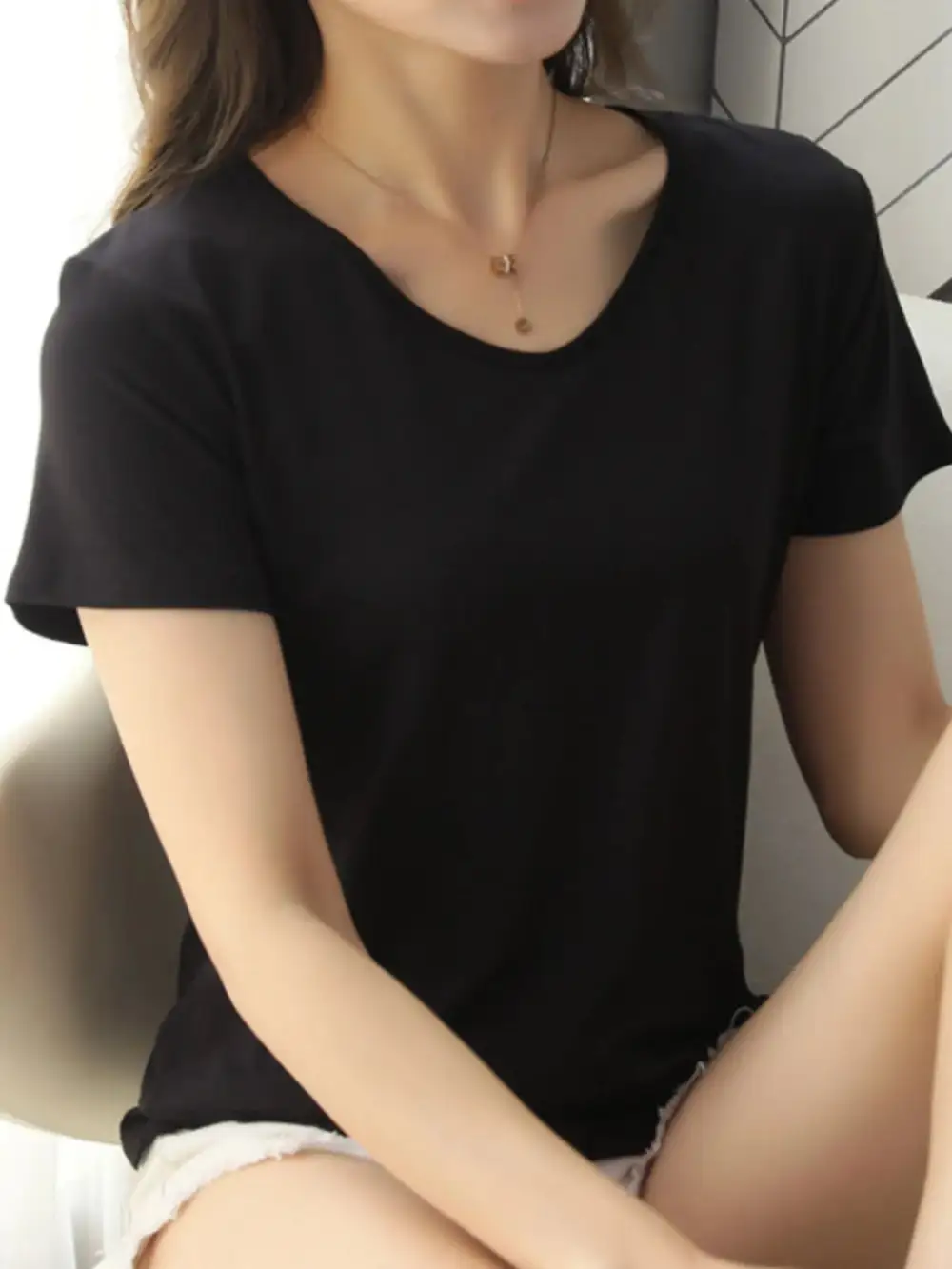 Easy-Wear V-Neck Short-Sleeve T-Shirt