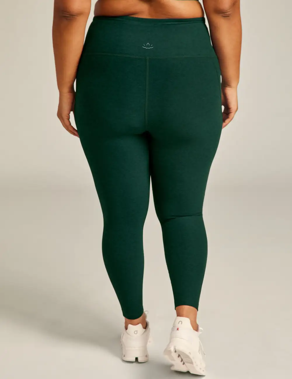 Pocketed Green Leggings For Functional Casual Style