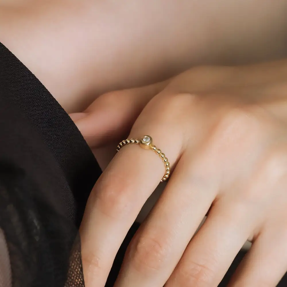 Gold Minimalist Solitaire Diamond Wedding Ring