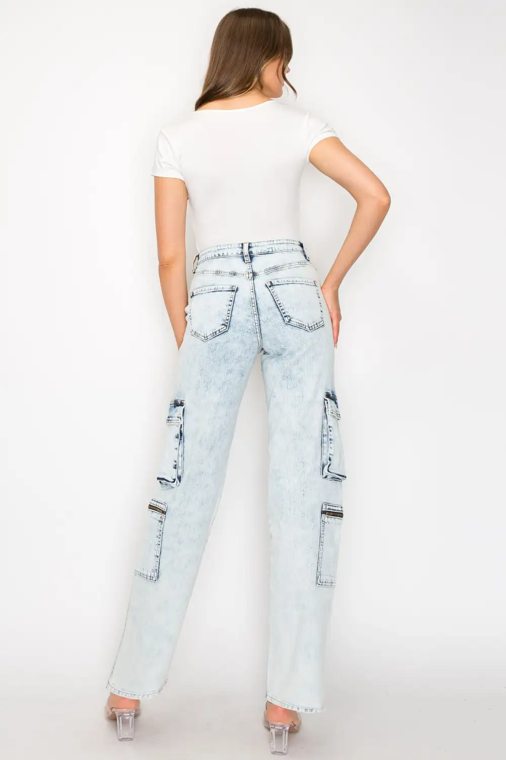 Mid-Rise Wide-Leg Washed Cargo Jeans