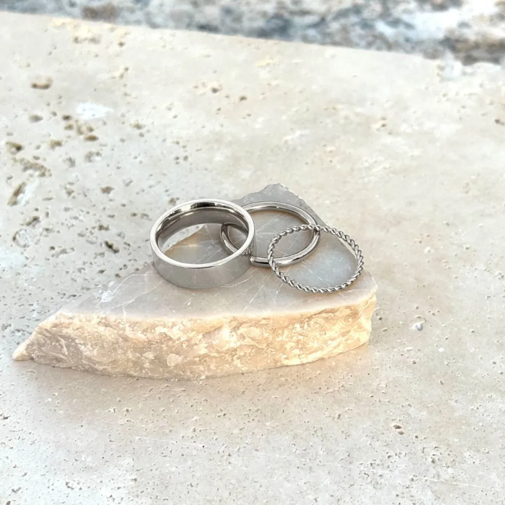 Minimal Everyday Fashion Ring