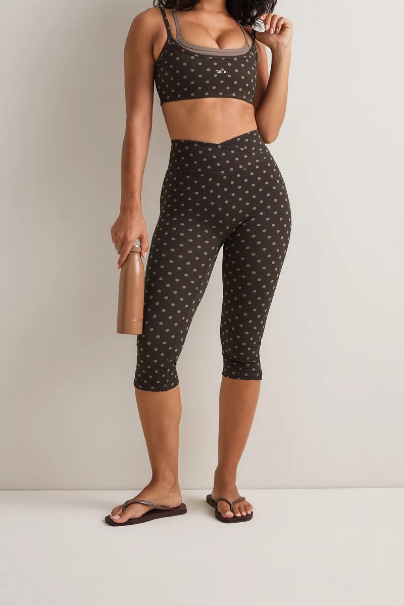 Performance Inspired Wrap Waist Clean Front Capri Leggings