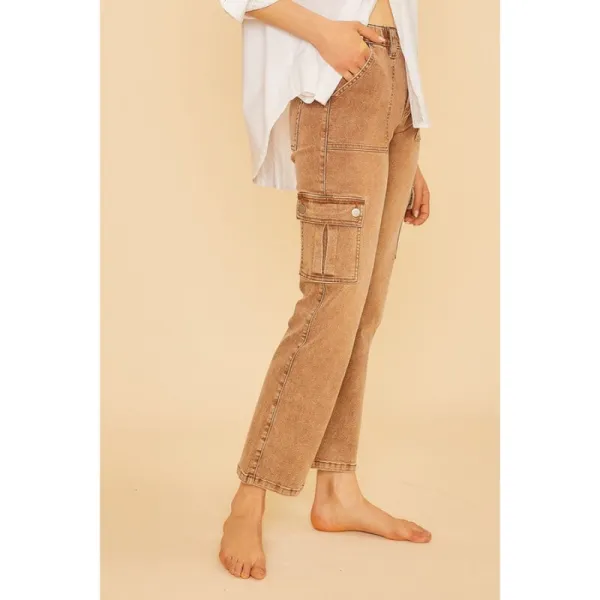 Straight Leg Jeans with Cargo Pockets