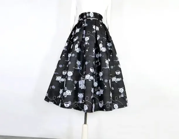 Embroidered Cat Motif Skirt