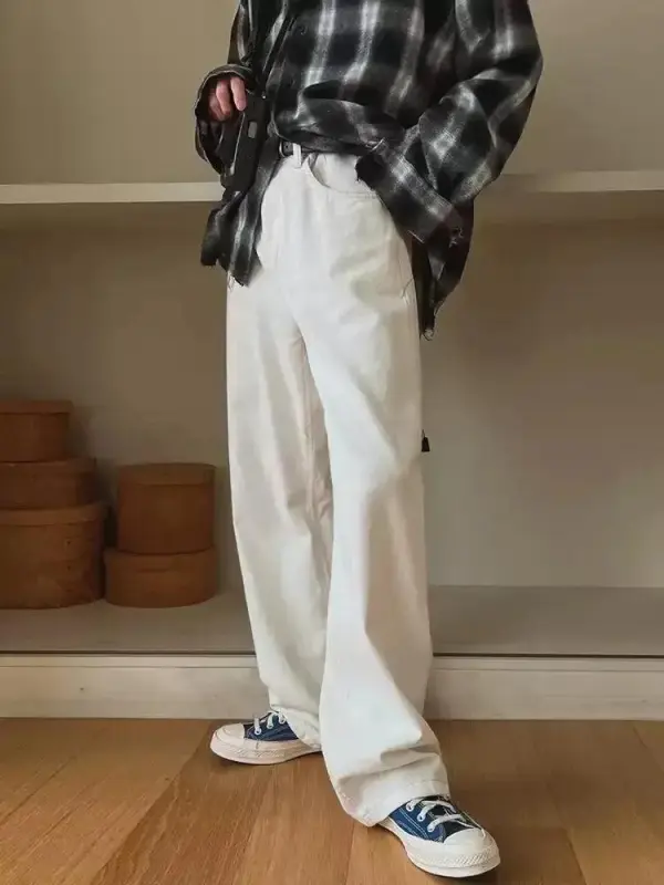 Clean Fit Straight Leg Jeans