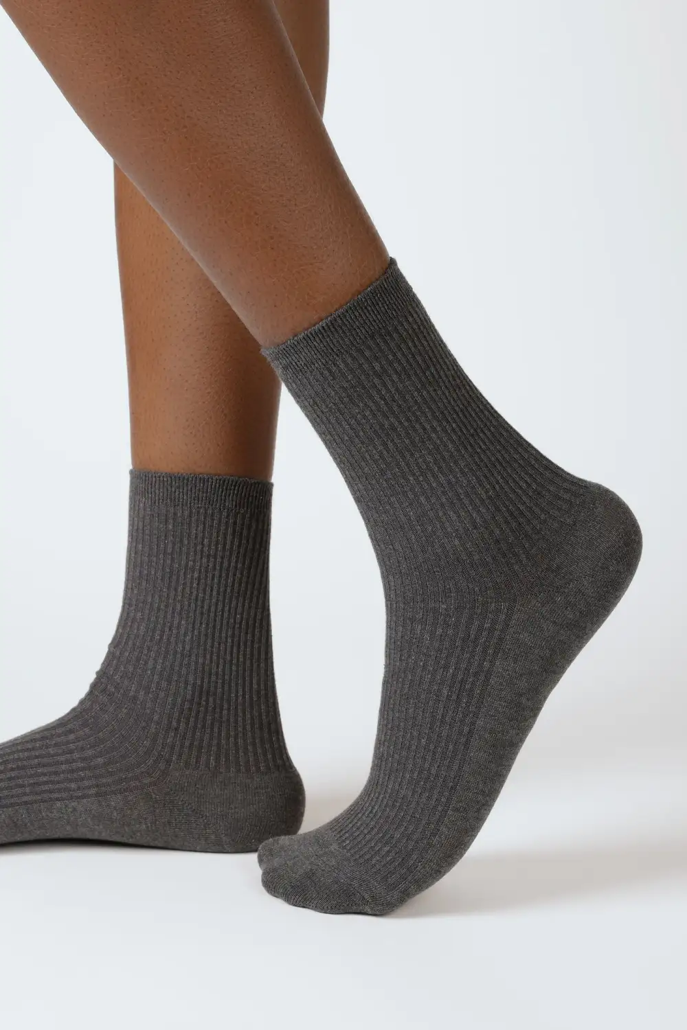Relaxed Classic Ribbed Socks