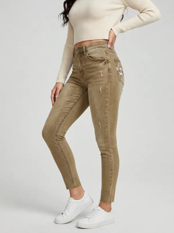 Women's Frontier Floral Embroidery Distressed Printed Slim Jeans
