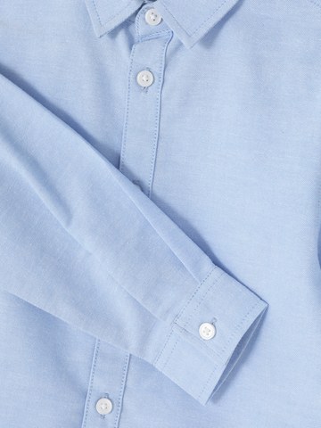 Younger Boy Long Sleeve Oxford Shirt detail 2