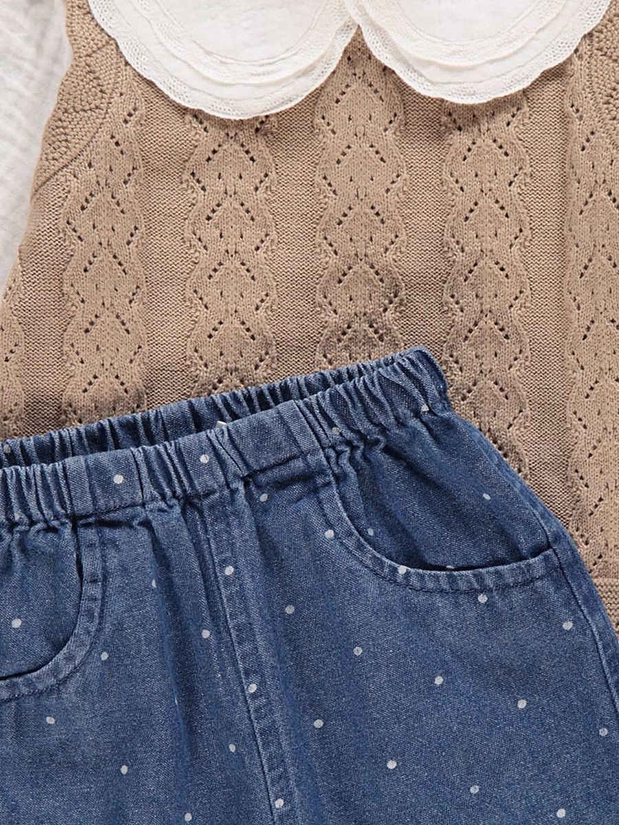 Neutral Jumper Top and Spot Jeans Outfit detail 1
