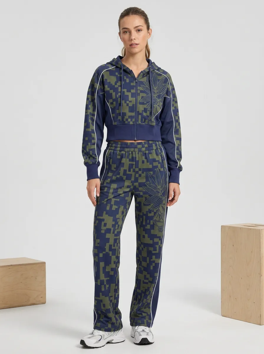 Women's Activewear Digital Camo Floral Printed Tracksuit