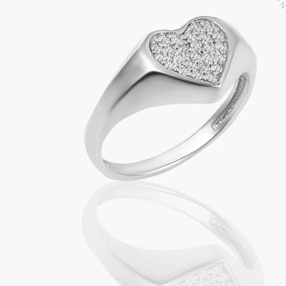 Minimal Heart Statement Ring