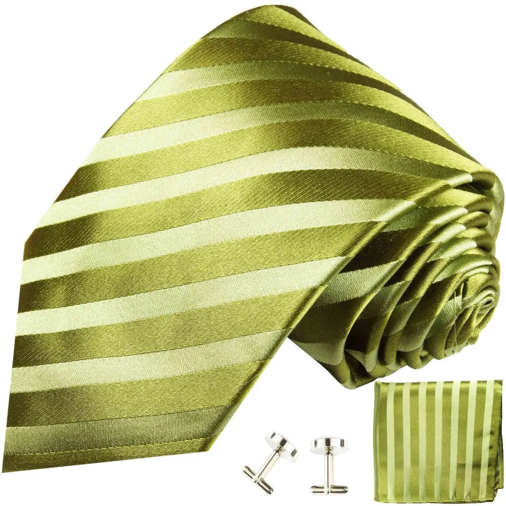 Classic Silk Classic Men's Necktie With Pocket Square and Cufflinks
